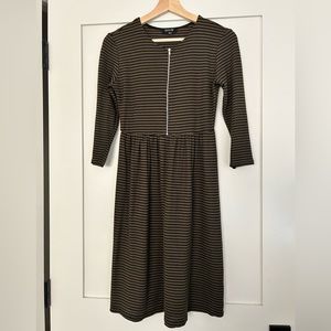 ✨EUC Roolee Midi Dress✨